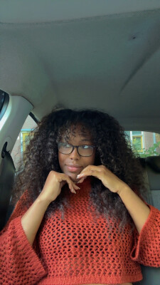 Shania